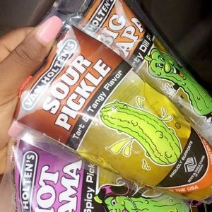 Meet your Posher, Mya